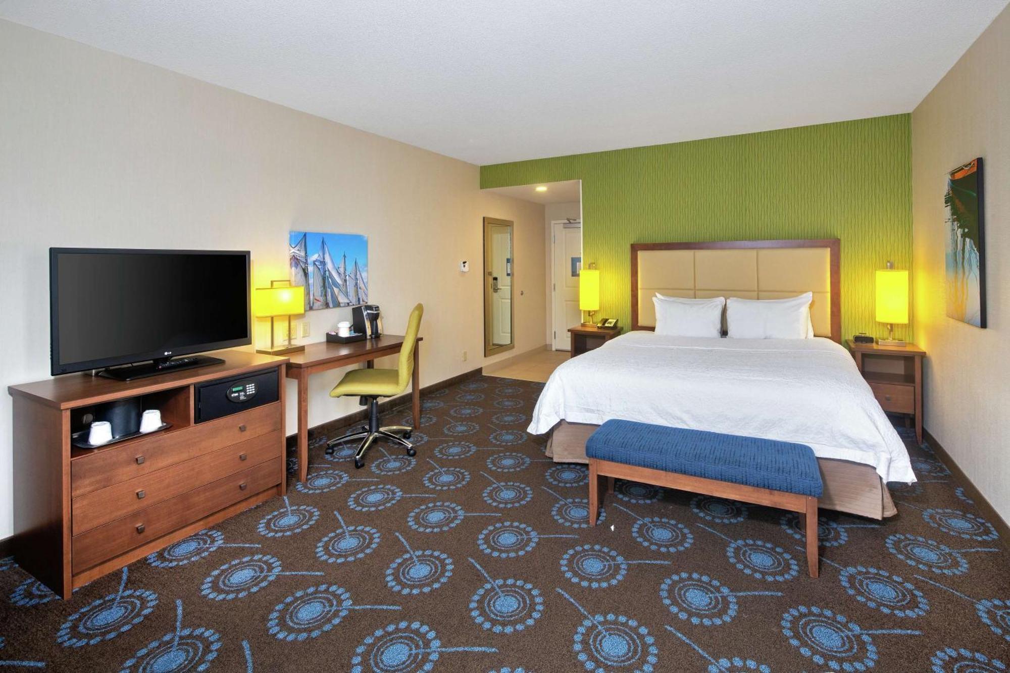 Hotel Hampton By Hilton Downtown 3*