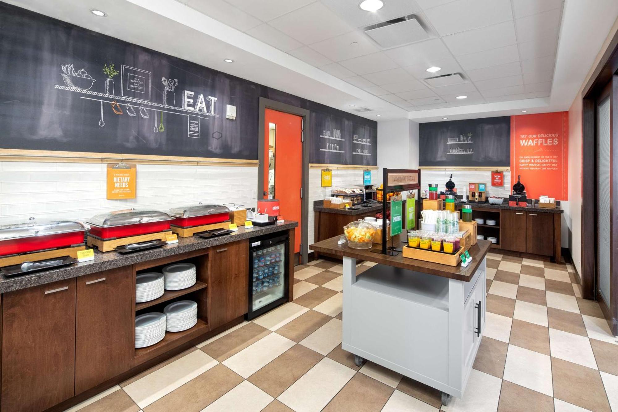 Hampton By Hilton Downtown Hotel 3*